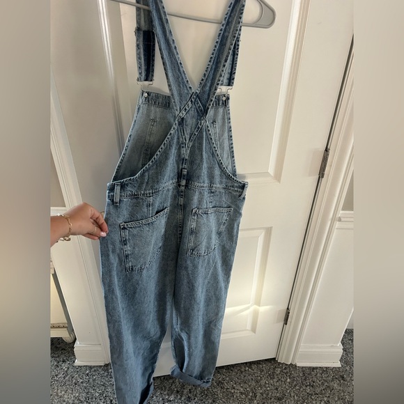 Free People - Picture 5 of 5